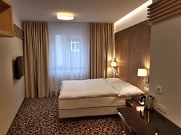 Urpin City Residence