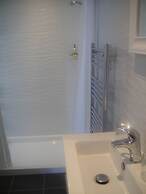 Undercliff Guest House