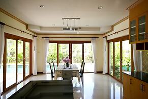 Bangtao Tropical Residence Resort & Spa