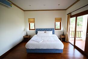 Bangtao Tropical Residence Resort & Spa