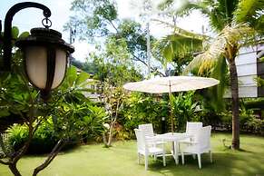 Bangtao Tropical Residence Resort & Spa