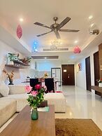 Bangtao Tropical Residence Resort & Spa