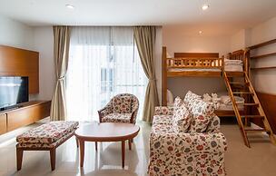 Royal Beach View Suites