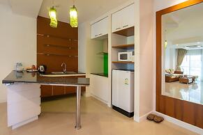 Royal Beach View Suites