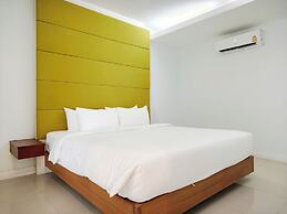 Royal Beach View Suites