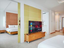 Royal Beach View Suites