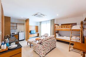 Royal Beach View Suites