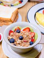 Royal Beach View Suites