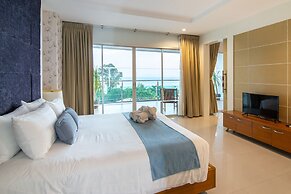 Royal Beach View Suites