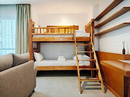 Royal Beach View Suites