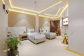 Hotel Delhi 37