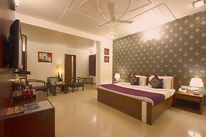 Hotel Delhi 37