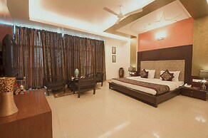 Hotel Delhi 37