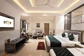 Hotel Delhi 37