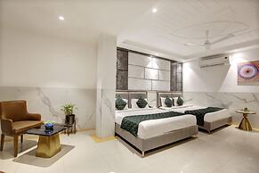 Hotel Delhi 37