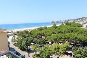 Hotel Mirasole International