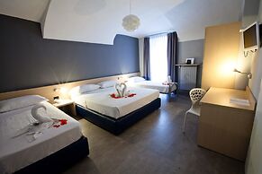 Adalesia Hotel & Coffee