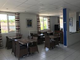 Le Carry Hôtel