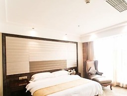 Huadong International Business Hotel