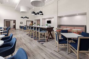 Hampton Inn & Suites Saginaw