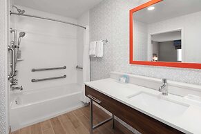 Hampton Inn & Suites Saginaw