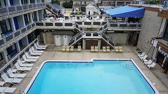 Windjammer Motor Inn
