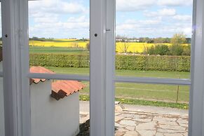 Hoby Gård Bed & Breakfast