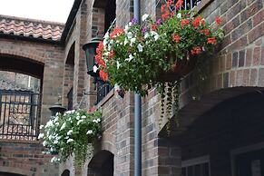 The Exchange Coach House Inn