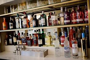 The Exchange Coach House Inn