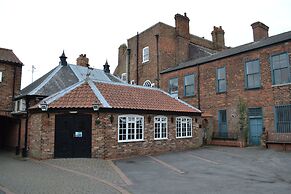 The Exchange Coach House Inn