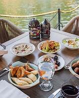 The Creekside Hotel Dubai an Accor Hotel