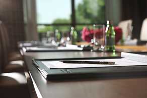 The Creekside Hotel Dubai an Accor Hotel