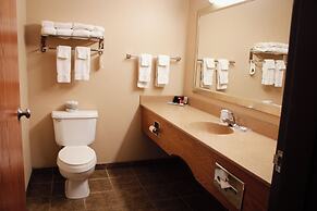Canby Inn And Suites
