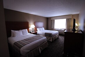 Canby Inn And Suites