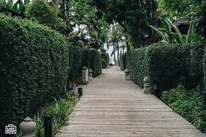 Tango Luxe Beach Villa Samui