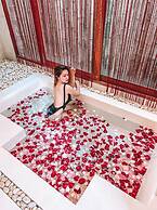 Tango Luxe Beach Villa Samui