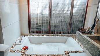 Tango Luxe Beach Villa Samui