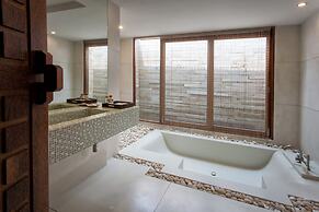 Tango Luxe Beach Villa Samui