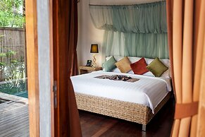 Tango Luxe Beach Villa Samui