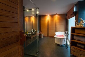 Tango Luxe Beach Villa Samui