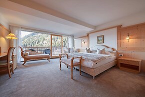 Hotel Portillo Dolomites 1966'