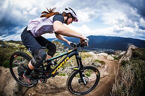 Thredbo Alpine Hotel