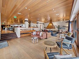 Thredbo Alpine Hotel