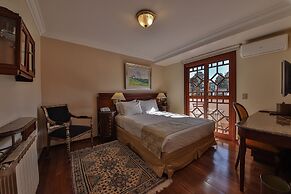 Le Suisse Elegance Hotel