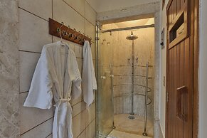 Le Suisse Elegance Hotel