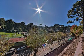 Le Suisse Elegance Hotel