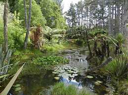 Puketotara Lodge