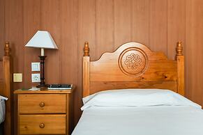 Hostal Casa Antonio by Vivere Stays