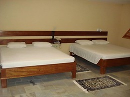 Sakr Hotel