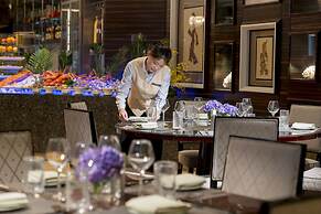 Intercontinental Tangshan by IHG